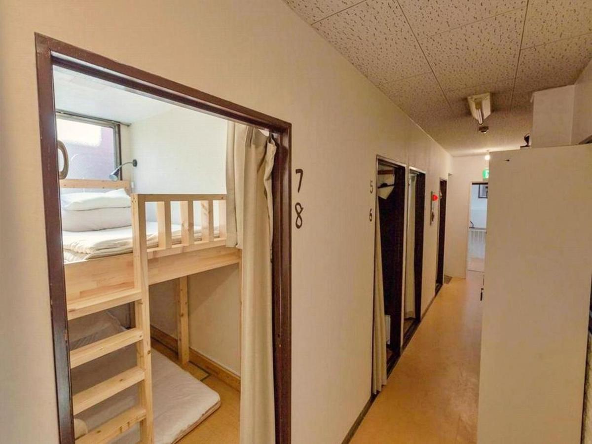 Peace House Sachi Hotell Osaka Exteriör bild